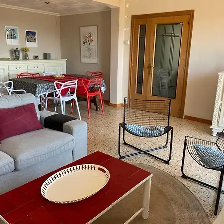 7 Personnes 45 Mn Barcelone Vue Sur Montserrat